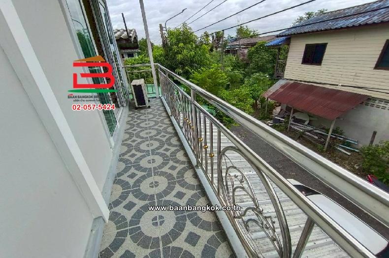 ทาวน์เฮาส์ การเคหะฉลองกรุง เนื้อที่ 22.6 ตร.ว ซอยสังฆประชา แขวงหนองจอก เขตหนองจอก กรุงเทพมหานคร 10