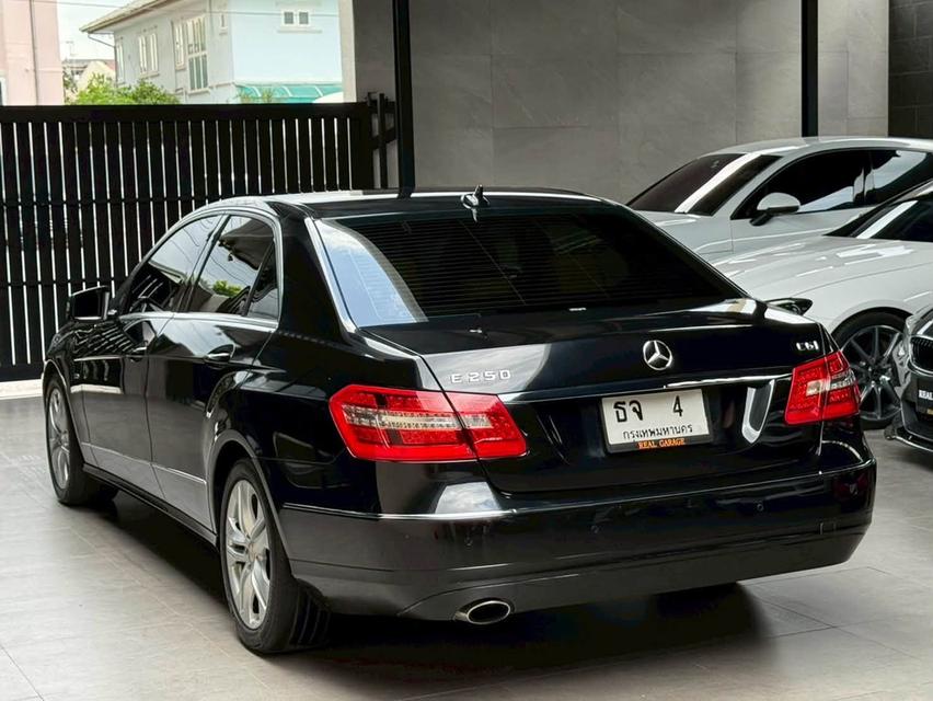 Mercedes Benz E-Class 250 TOP w212 ปี12 วิ่งน้อย 10x,xxx KM รูปที่ 3