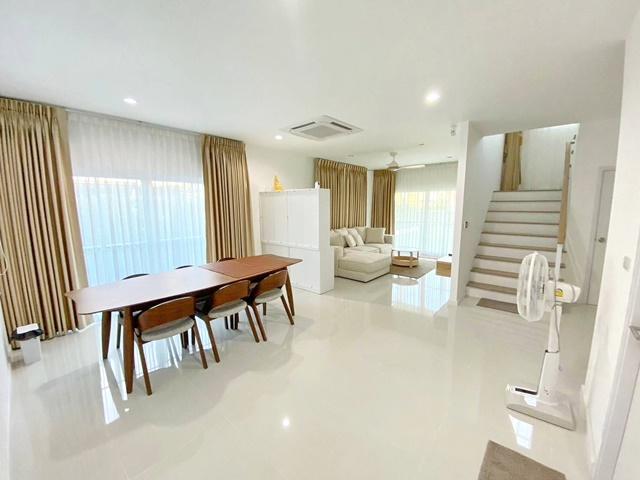รร.นวมินทราชินูทิศ 4กม.ตลาดบางปูใหม่ 5.9กม. 4-5นอน ขายขาดทุนจำเป็นต้องใช้เงิน คฤหาสน์เดี่ยวใหญ่ 2ชั้น หลังมุม อยู่หน้าสว 4