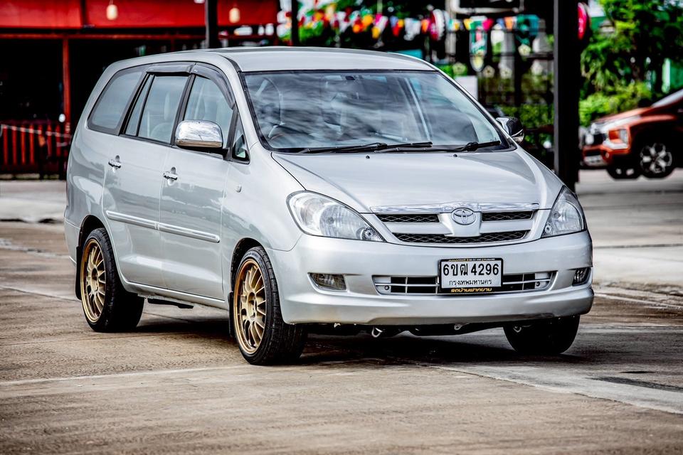 Toyota INNOVA 2.0V AT ปี 2007 สีเทา