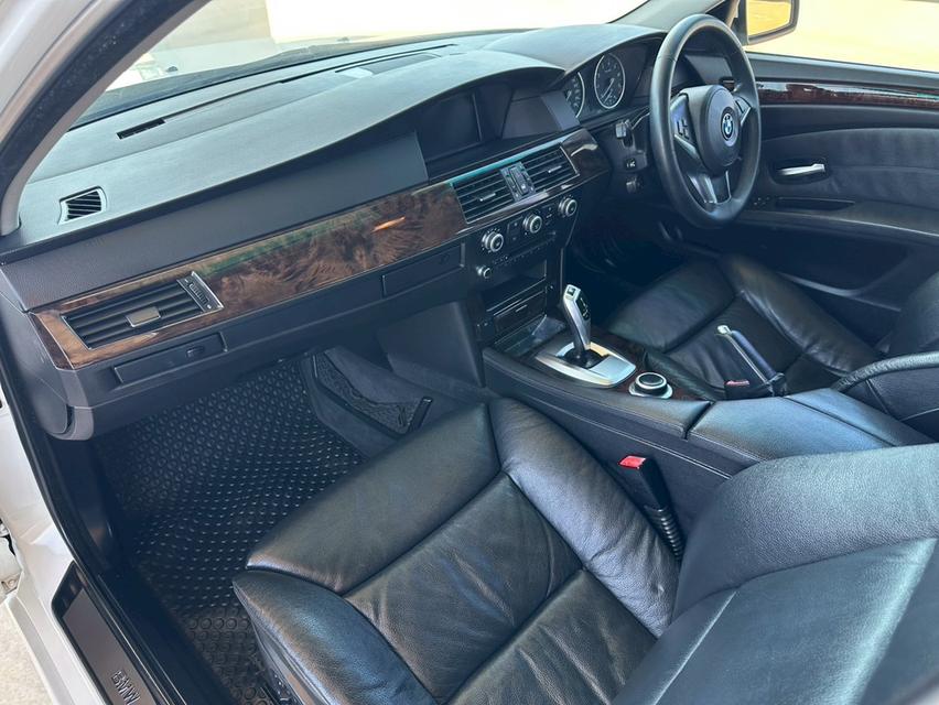 BMW 525i (E60) " LCI " เกียร์ไฟฟ้า 2.5L N/A 6AT 12