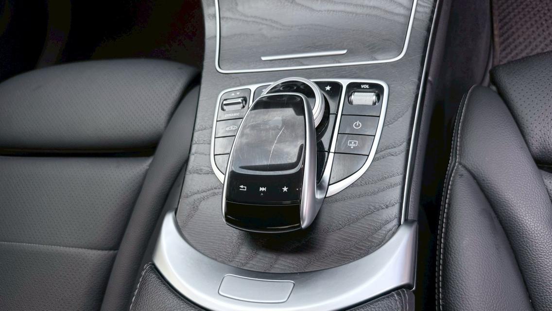 รหัสรถ PB9680 BENZ C350e AVANTGARDE 2018 PLUG-IN 16