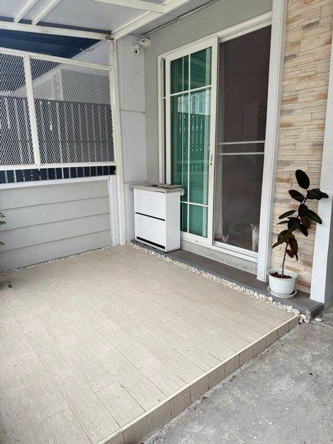 ขายทาวน์เฮ้าส์ 2 ชั้น โครงการ โกลเด้น ทาวน์ รามอินทรา-วงแหวน 7