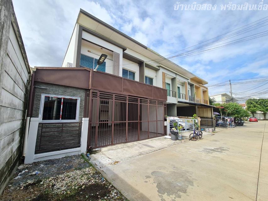 ขายด่วน หมู่บ้านฮาบิเทีย เลียบคลองสอง 3