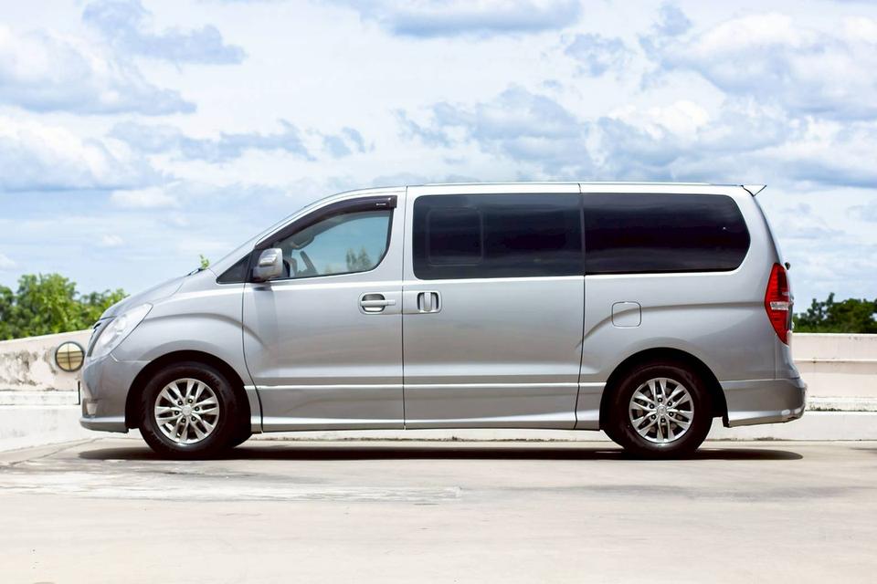 ขาย Hyundai H1 2.5Elite ปี16 4