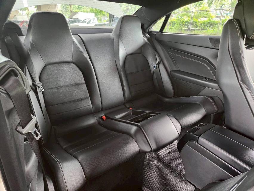 Mercedes-Benz E200 CGI Coupe AMG W207 AT ปี 2015 13