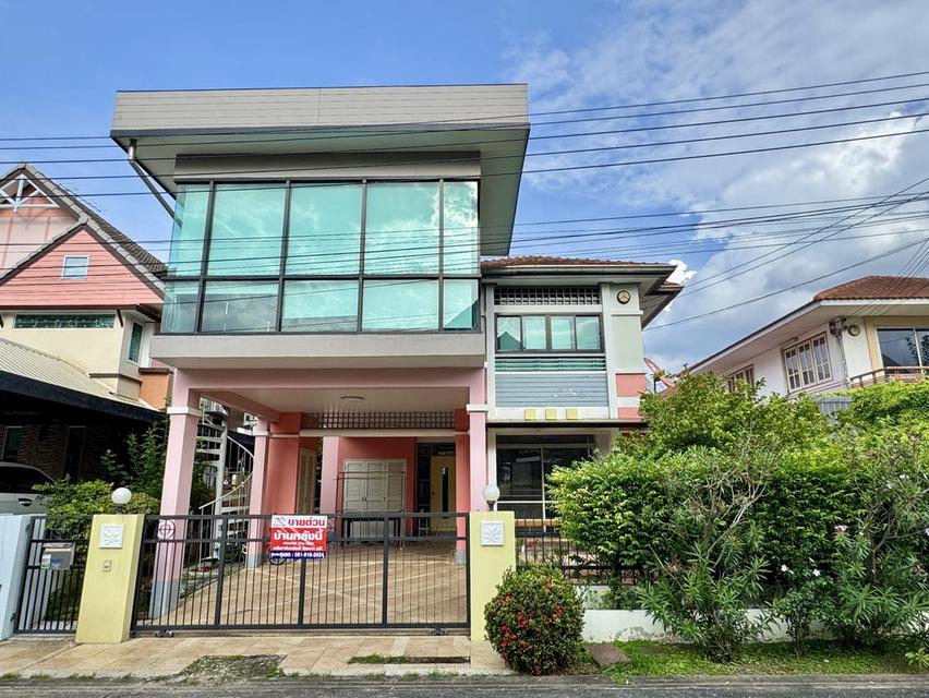ขายบ้านเดี่ยว 2 ชั้น หมู่บ้านโฮมเพส รัตนาธิเบศร์ 1