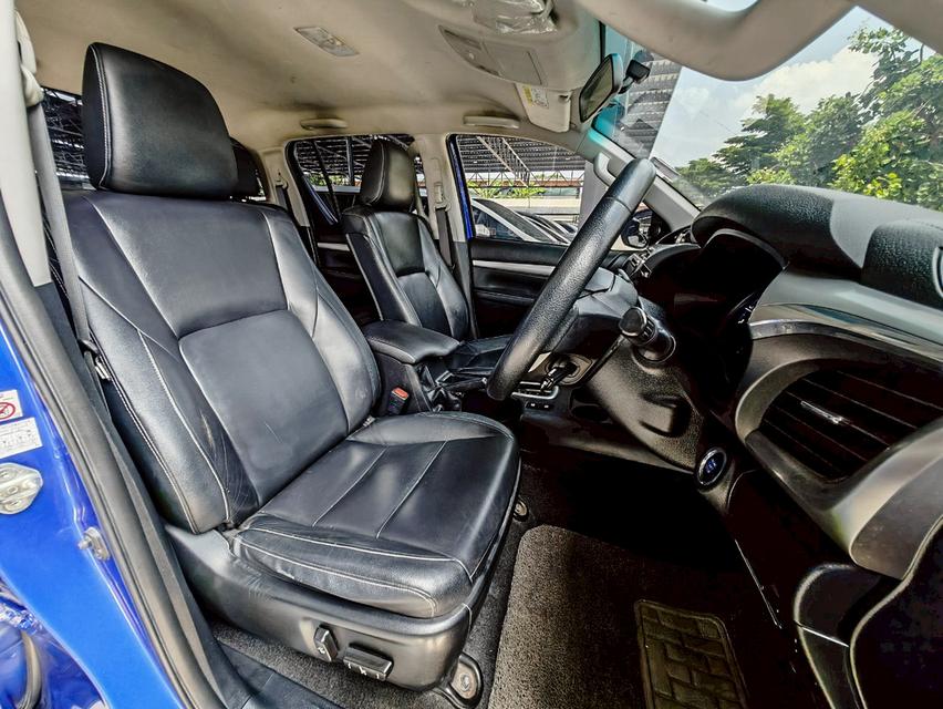 ขาย TOYOTA HILUX REVO 2.8 G NAVI PRERUNNER DOUBLE CAB ปี 2018  8