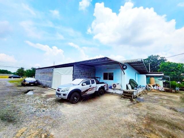 ไทวัสดุ ชัยพฤกษ์ โรบินสันไลฟ์สไตล์ ราชพฤกษ์ 900 ม. ให้เช่าโกดัง 180 ตร.ม. ติดถนนใหญ่ ถ.ชัยพฤกษ์. 1-2นอน ที่จอดรถกว้าง สิ