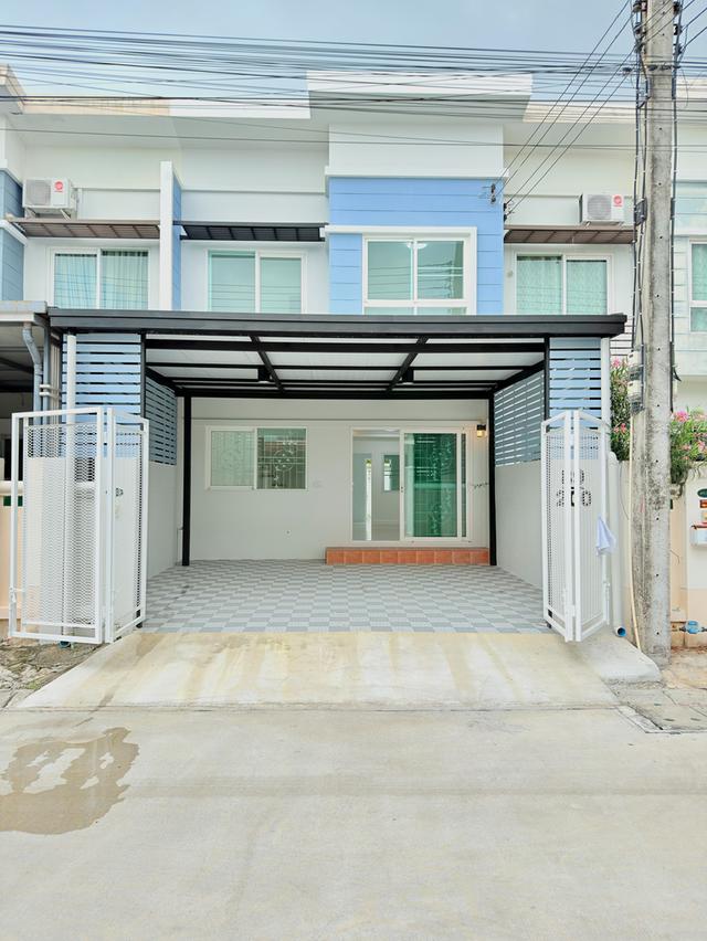 หมู่บ้านโนโววิลล์ ซ.12B (ซอยสุดท้าย) โทรสอบถามราคา 2