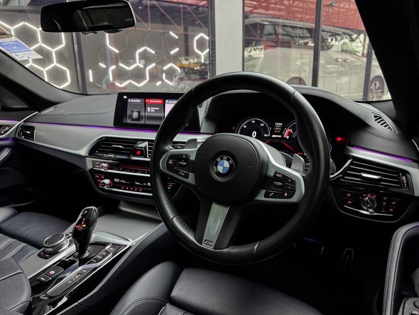 รหัสรถ MCA53 2018 BMW 530E M-SPORT G30 TO M5 LCI LOOK 12