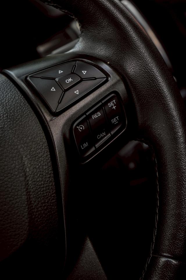 รหัสรถ CBL587 FORD RANGER FX4 MAX 4WD Double Cab AT 2021 17