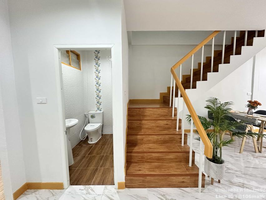 หมู่บ้านพัชรัฐ คู้บอน 27 6