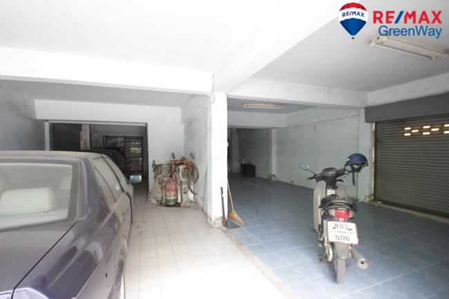 อาคารพาณิชย์สิวารัตน์3 เพชรเกษมพุทธมณฑลสาย5 หน้าโครงการ ถนนเมน ค้าขาย ทำออฟฟิศได้ 2ห้องมุม 4ชั้น ต่อเติมแล้ว 6