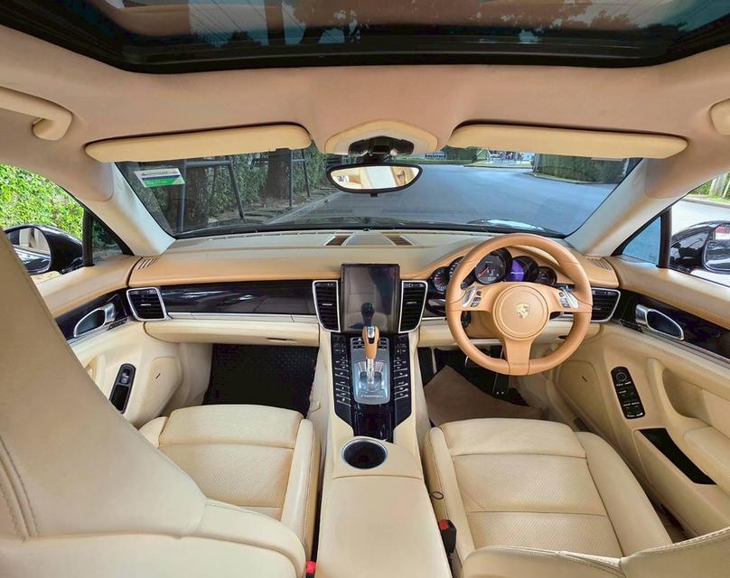 Porsche Panamera Diesel 3