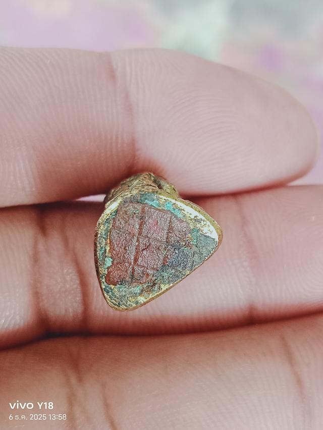 รูปหล่อหลวงพ่อเปิ่น.