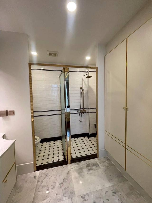 Grand Florida Beachfront Condo Pattaya 8