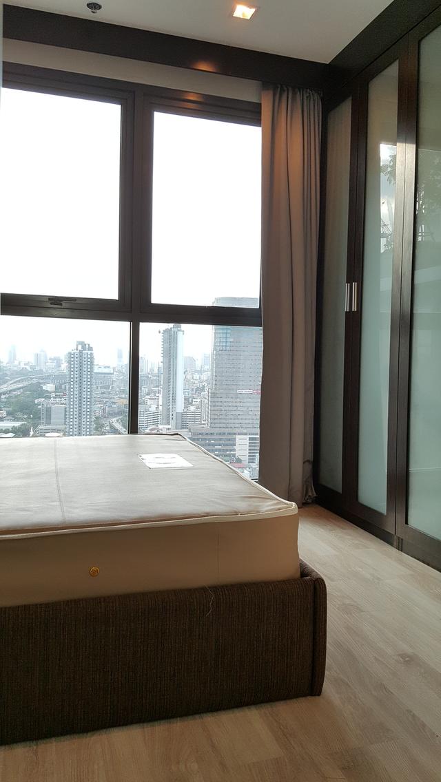 คอนโดไอดีโอ โมบิ พระราม9 บนสุด 2ชั้นDuplex 6.9ล้าน-เจ้าของขายเอง 10