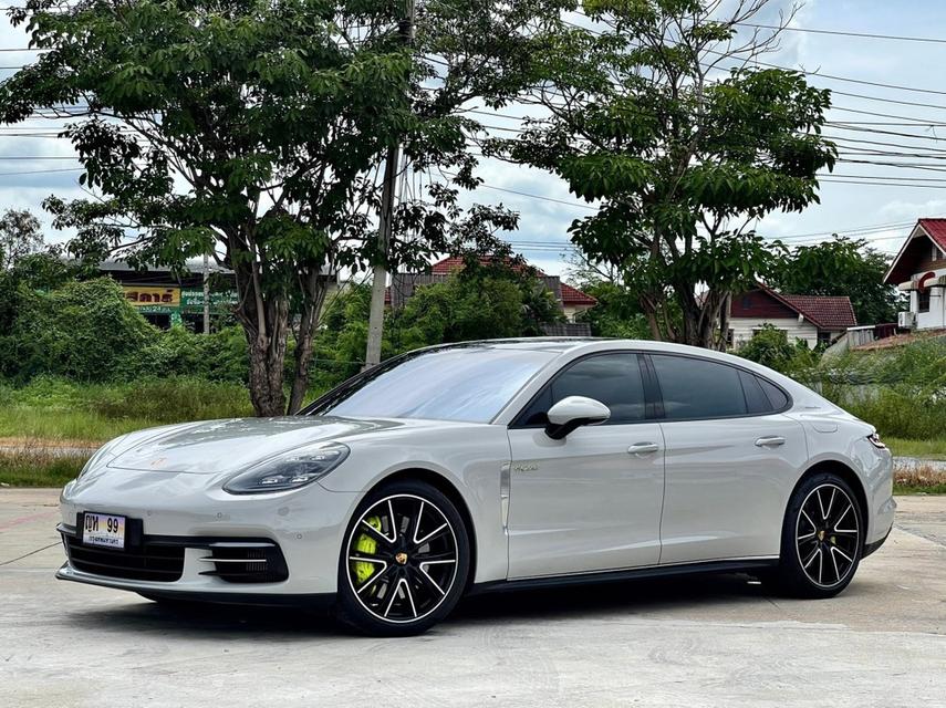 Porsche Panamera 4 E-Hybrid Executive สีเทา Crayon2019 2