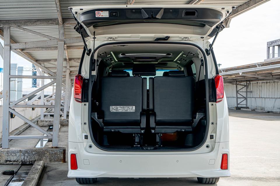 (แจ้งรหัสรถ CBL6188) Toyota ALPHARD 2.5 SC-Package AT 2023 (ขข 8488 ใส่ ชม 6188 ถ่าย ไม่ให้เลขป้ายทะเบียน) รูปที่ 8