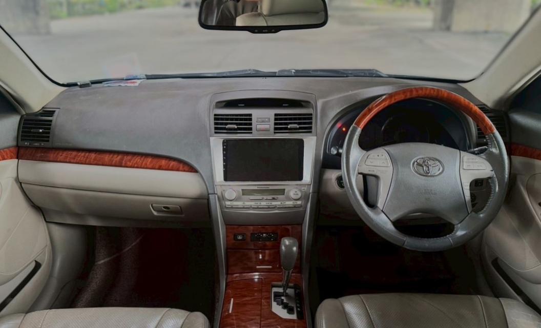 Toyota Camry 2.4 Hybrid ปี 2011