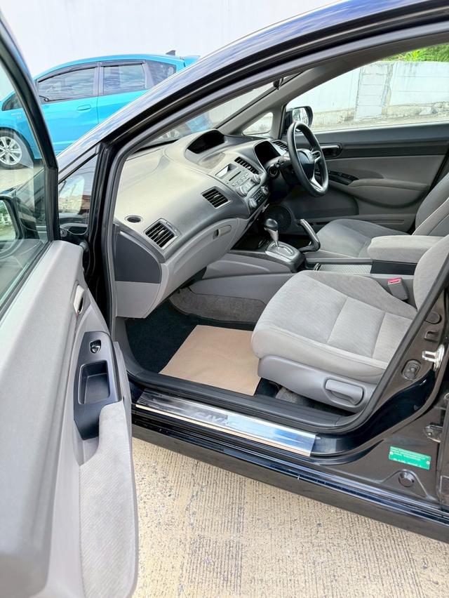  Honda Civic 2010 AT 9