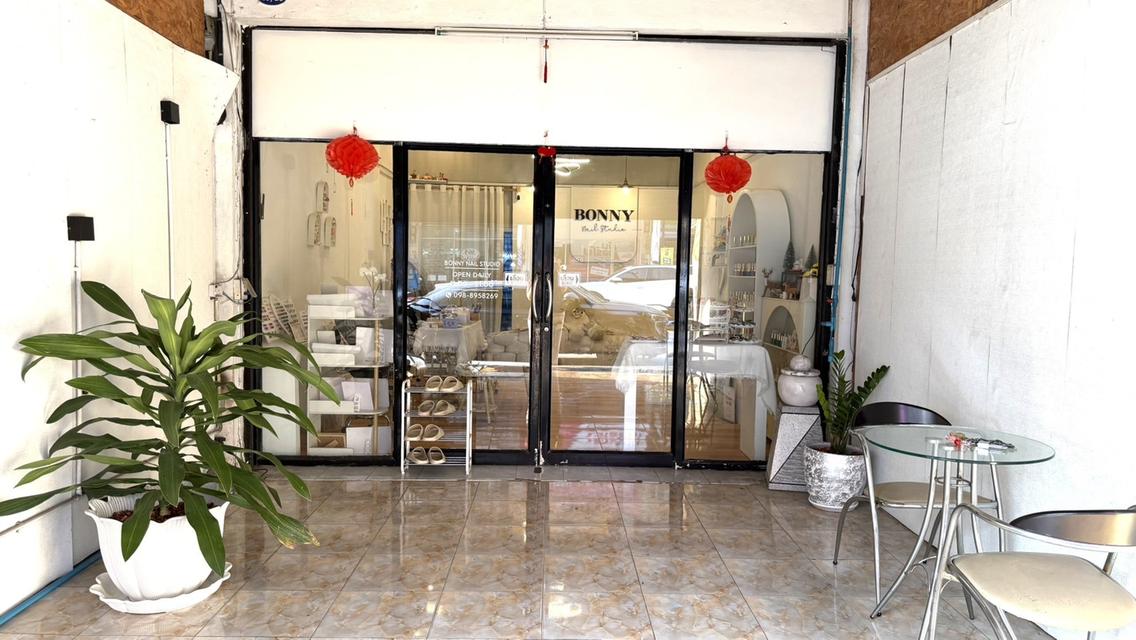 เซ้งร้านทำเล็บพร้อมอุปกรณ์ ทำเลดี คลองหนึ่ง ปทุมธานี 3
