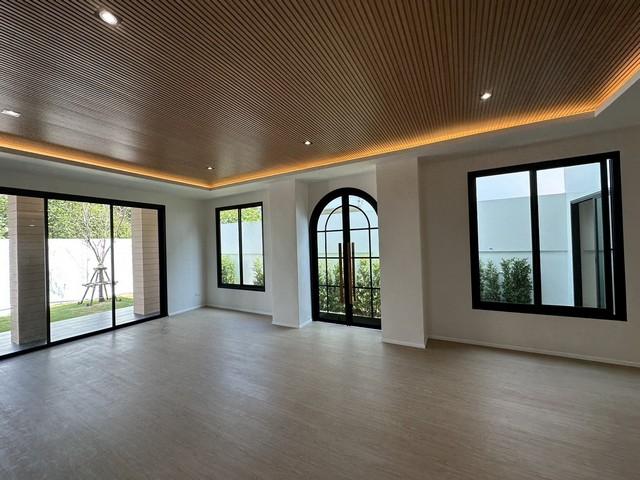 For Sale : Kohkaew, 2-story detached house, 3 Bedrooms, 3 Bathrooms 3