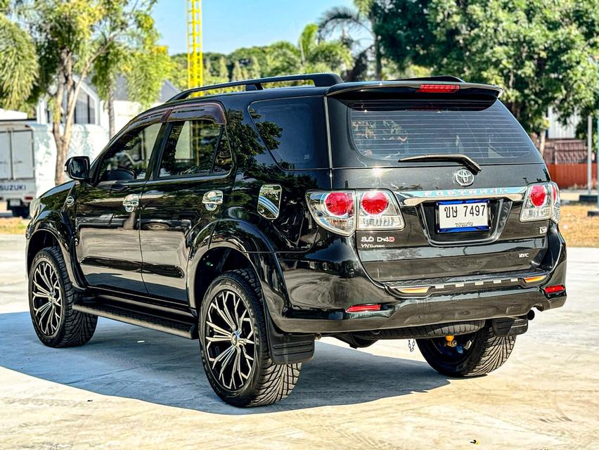 ขายToyota Fortuner 3.0V ปี12  4