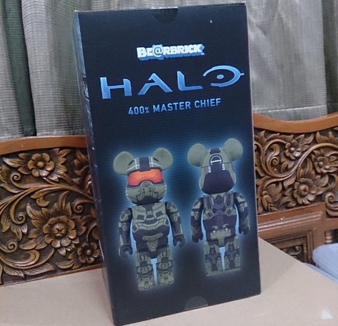 ขาย Bearbrick Halo 400%  3