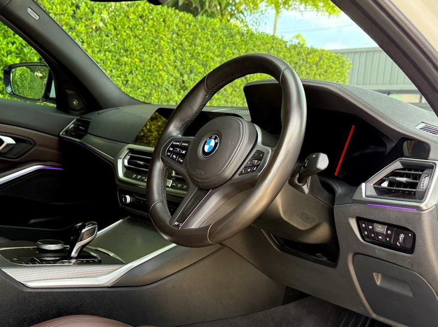 2021 BMW 330e MSPORT G20 รถมือเดียวออกป้ายแดง รถวิ่งน้อย เข้าศูนย์ทุกระยะ รถไม่เคยมีอุบัติเหตุครับ รูปที่ 10