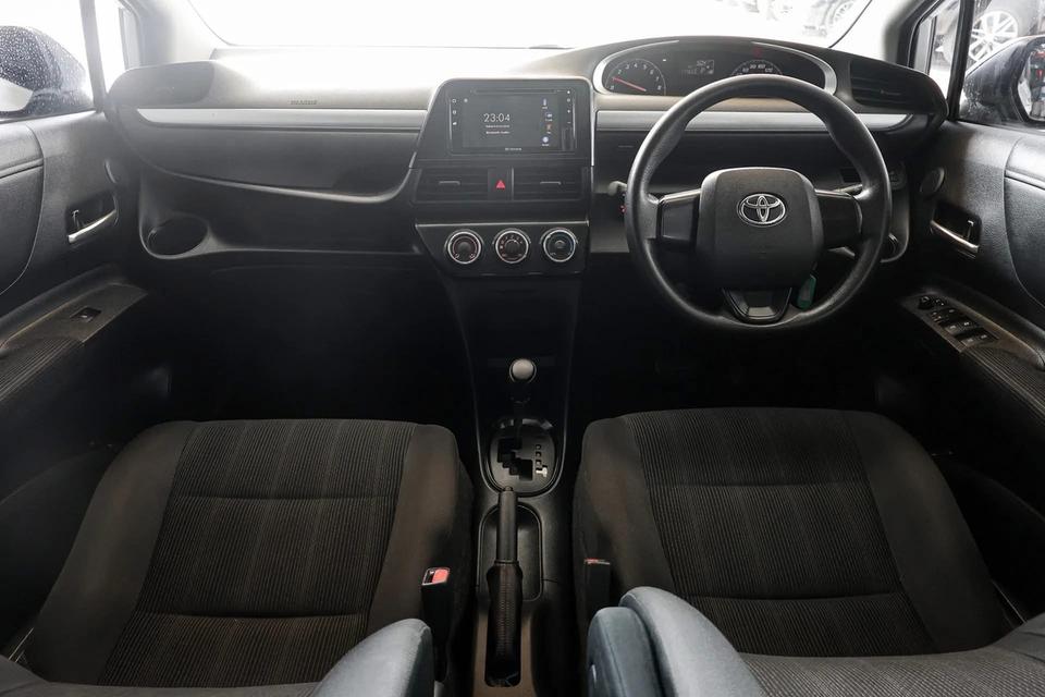 TOYOTA SIENTA 1.5 G ปี 2019 รถใช้งานดีมือ 2 3