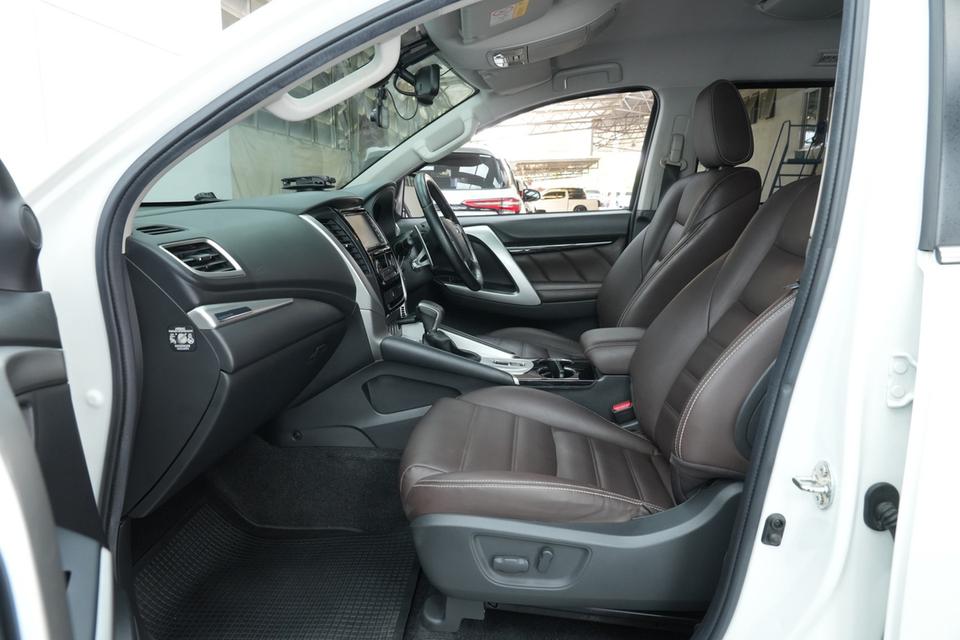 2018 MITSUBISHI PAJERO SPORT 2.4 GT 2WD A/T สีเทา รูปที่ 7