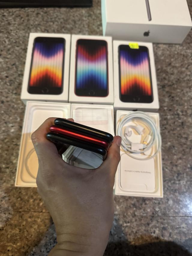 ขายๆๆๆถูกๆๆไอโฟนSE3สีMinightและสีหายากRed Product 128กิ๊กยกกล่องอีมี่ตรงมีใบเสร็จสูนTrueเครื่องใช้งานดีทุกๆฟังชั่นรีสโตได้ตลอดไม่มีติดไอคราว Model TH/ รูปที่ 3