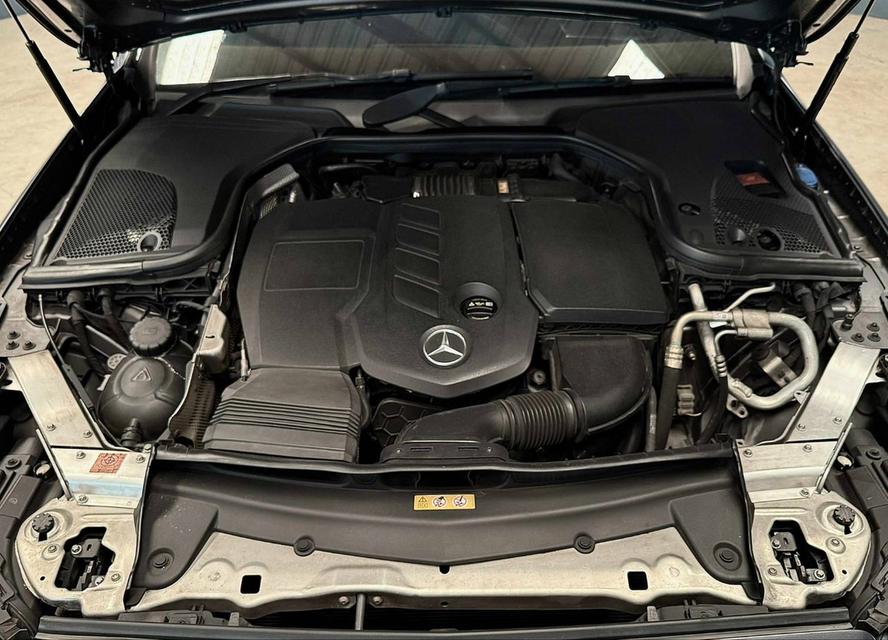 Mercedes-Benz E220d Avantgarde W213 ปี 2017 12