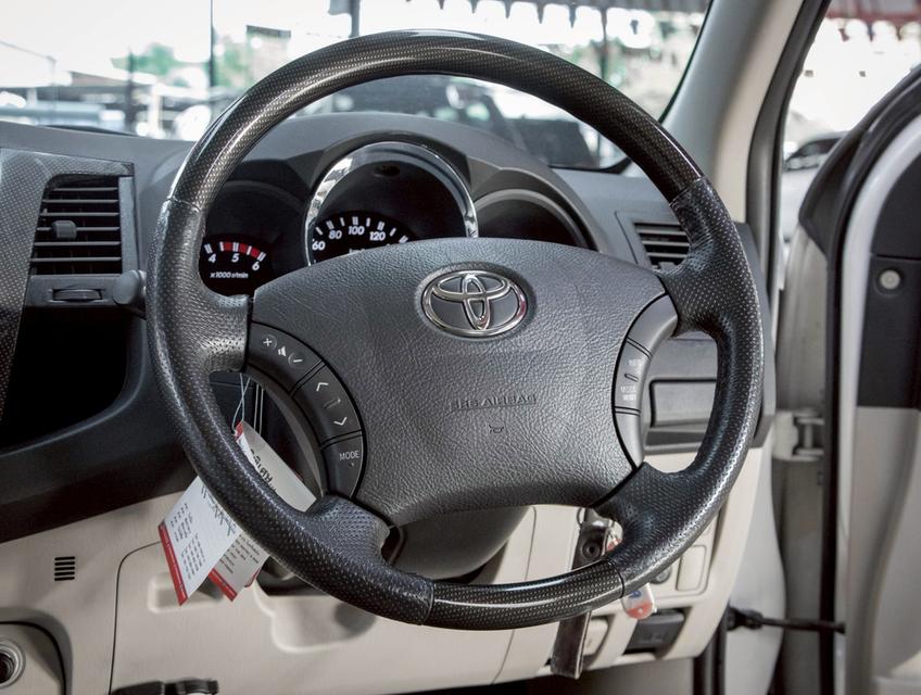 TOYOTA FORTUNER 3.0 V 4WD ปี2008ออพชั่นแน่นเต็มคัน    ขับ4  วิ่งน้อย 47,000 กม. 5