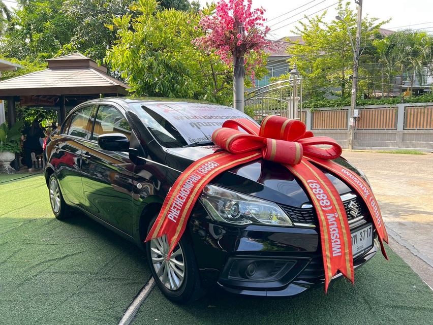 🚗 ซีดานไซส์บิ๊ก ห้องโดยสารกว้างที่สุด ไมล์สี่หมื่นโลแท้ สภาพป้ายแดง! 🚗 SUZUKI CIAZ 1.2 GL AT ปี 2020 รูปที่ 2