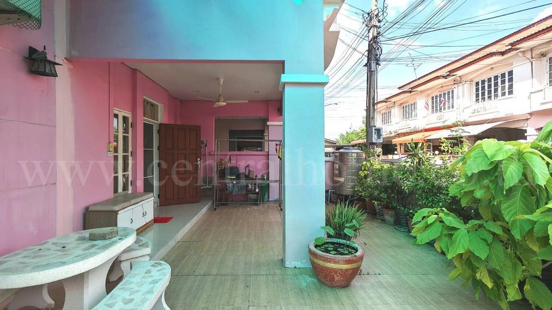 ทาวน์เฮ้าส์ 2 ชั้นครึ่ง สรานนท์ ติวานนท์ - ปากเกร็ด หลังมุม 4