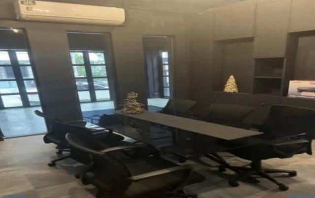 ให้เช่าHome office โฮมสตูดิโอ 4ชั้น หลังมุม ย่านทาวน์อินทาวน์ เรียบทางด่วน ใกล้เอกมัย ทองหล่อ เหมาะทำโฮมออฟฟิศ สตูดิโอถ่ายงาน