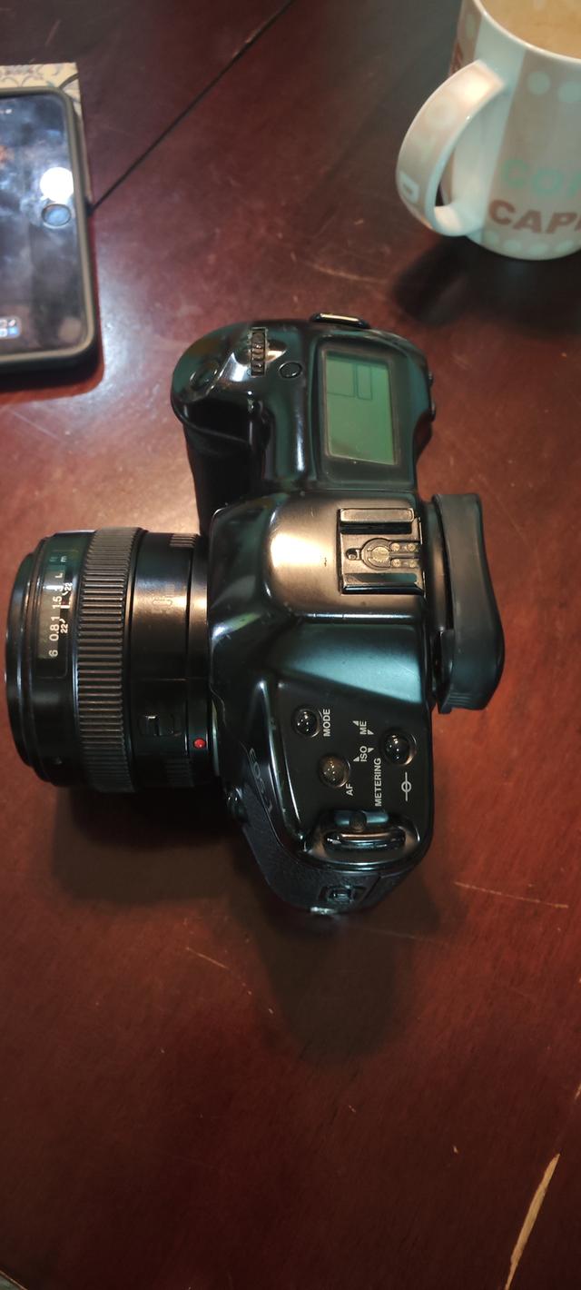 canon eos1 + canon EF 50mm 1.4 รูปที่ 6
