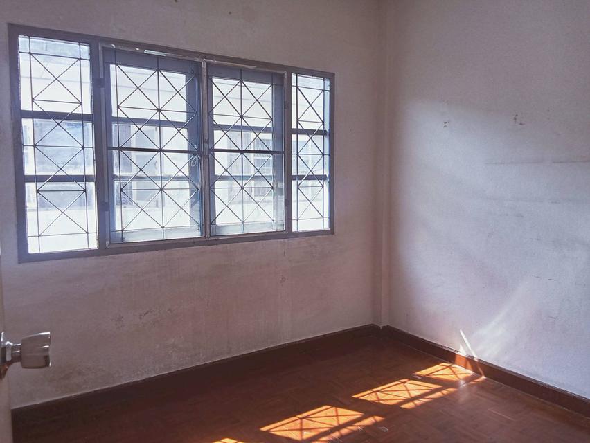 ขายบ้าน 2 ชั้น หมู่บ้านมนวดี ซอยวัดลาดปลาดุก 6