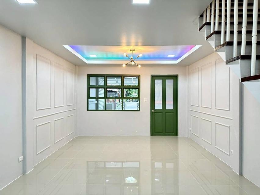 บ้านสวยทำเลค้าขายได้ หมู่บ้านปิยวรารมย์ เฟส 1 ต้นโครงการ ถนนบ้านกล้วย–ไทรน้อย อำเภอบางบัวทอง นนทบุรี 4