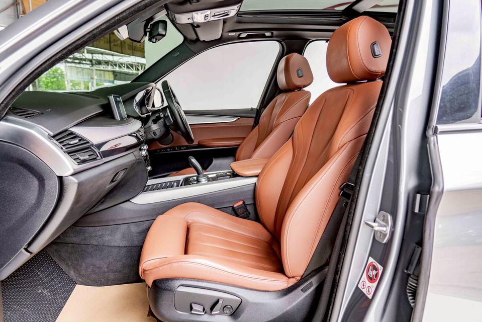 รหัสรถ NP3115 BMW X5 XDRIVE40e M SPORT 2018 12