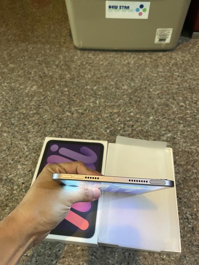 ขายiPadMini6สีใหม่Purple256กิ๊กสูนTrueยกกล่องอุปกรยังไม่แกะไร้รอยตกใดๆใช้งานดีถูกๆ