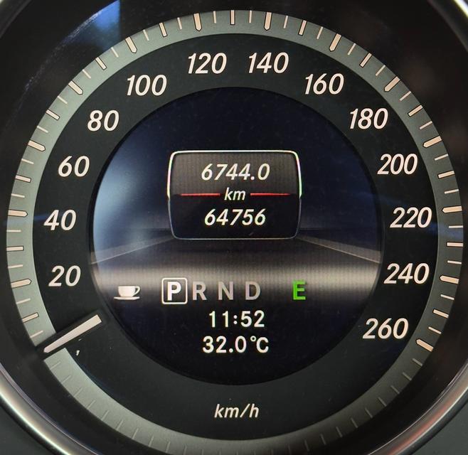 BENZ C200 W204 ปี 2013 รูปที่ 8