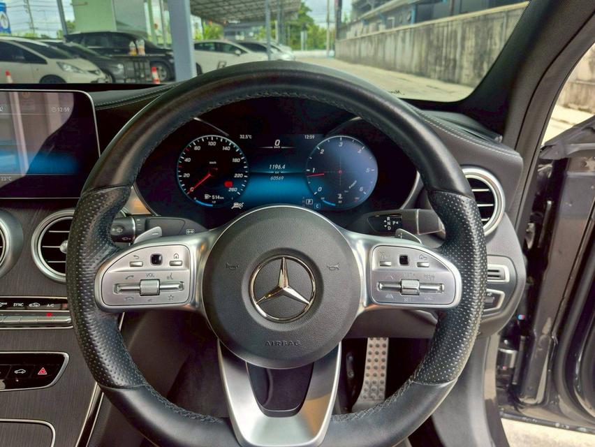 Benz C220d Amg ปี22 8
