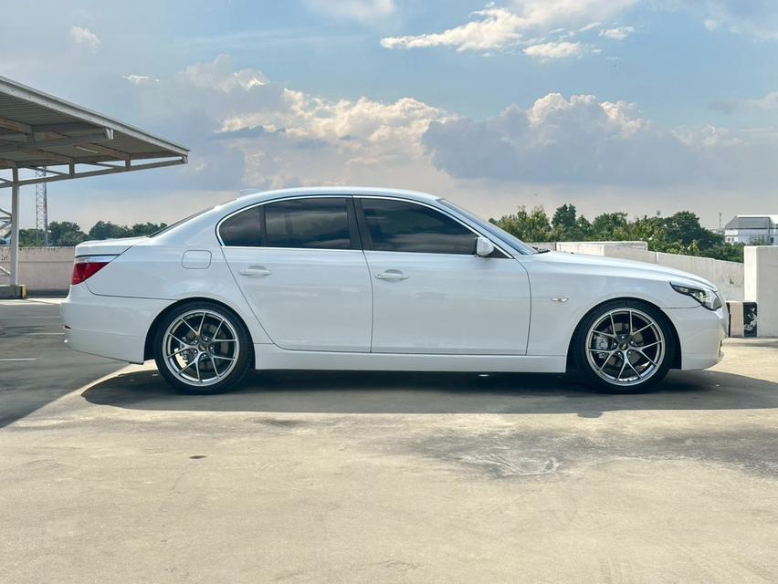 BMW 525i (E60) " LCI " เกียร์ไฟฟ้า 2.5L N/A 6AT