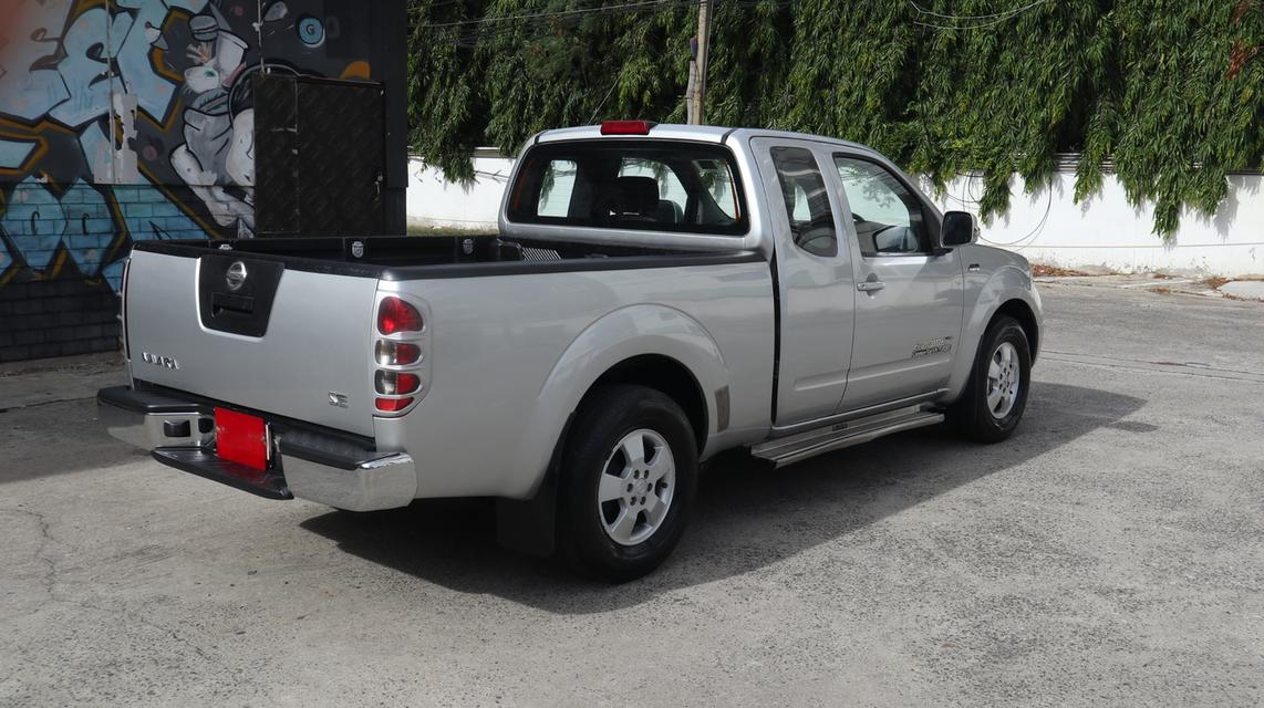 Nissan navara 2.5 SE 2013 2