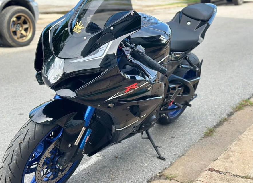 ขาย Suzuki GSX R1000 สภาพนางฟ้า 2