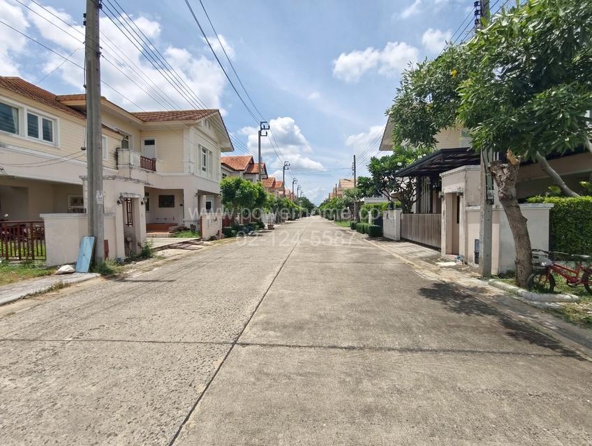 ที่ดินเปล่า บ้านวรลักษณ์ ถนนตลิ่งชัน-สุพรรณบุรี ต.ไทรน้อย อ.ไทรน้อย จ.นนทบุรี  5